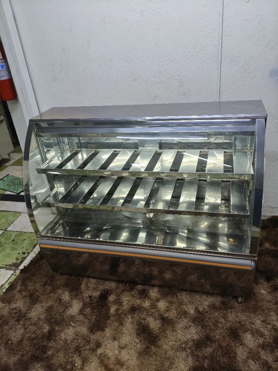 Balcão para Bolos Caseiros - Inox 