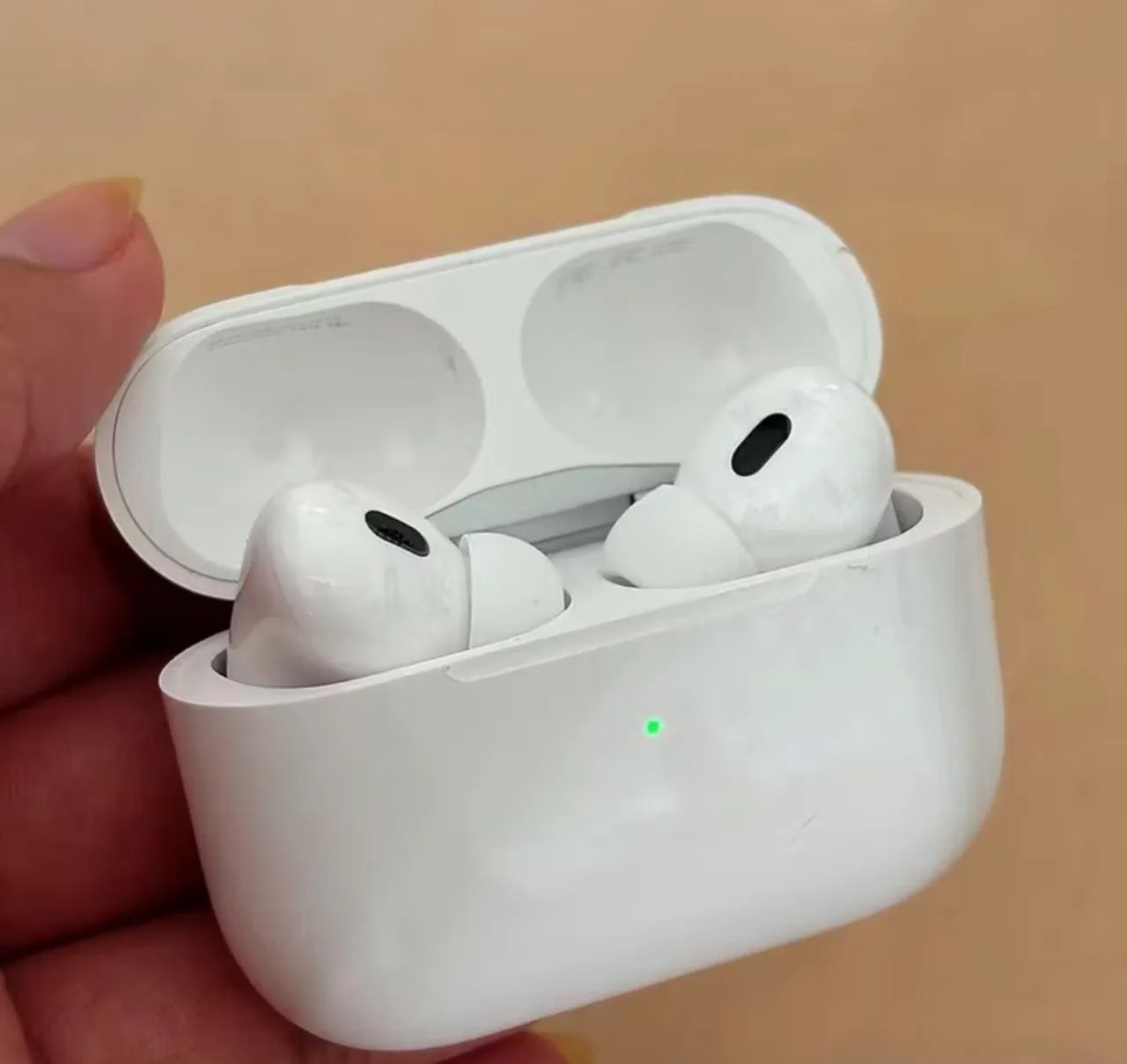 Fone Bluetooth Pro 3 Estilo AirPods | Cancelamento de Ruído | iPhone e Android - Foto 3