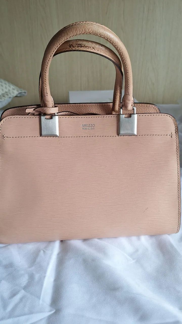 Bolsa Arezzo de couro - Foto 4