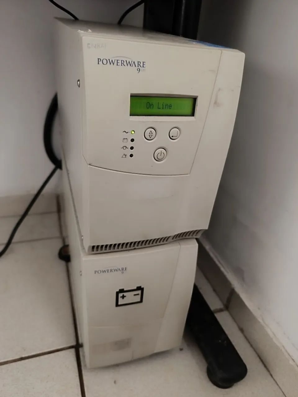 NOBREAK COM BANCO DE BATERIA 