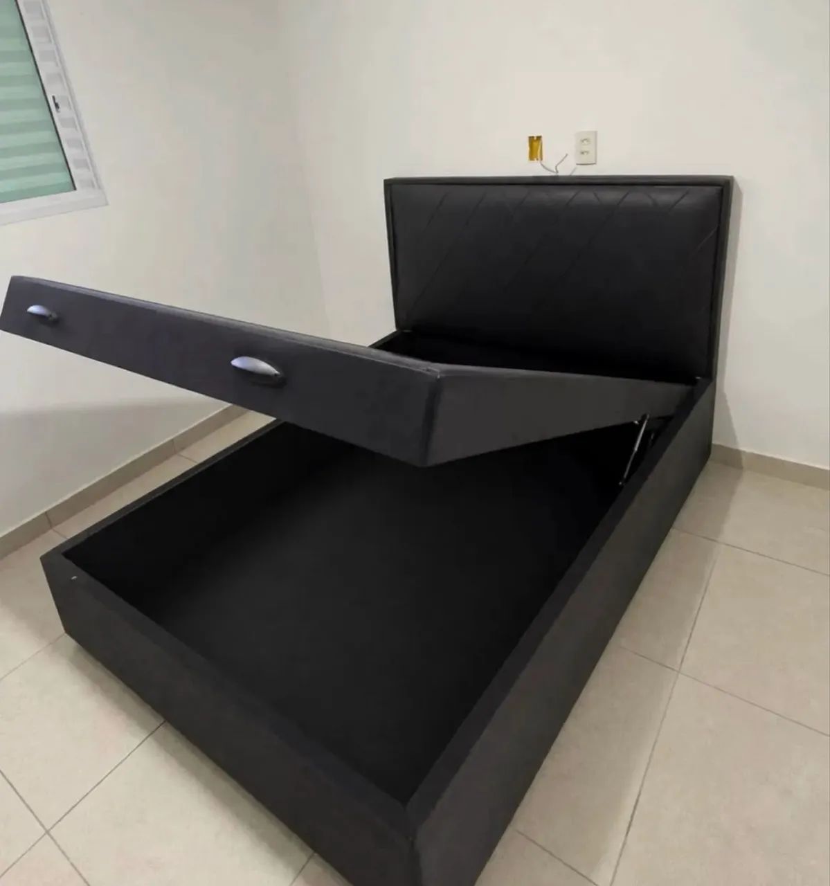 Base cama box com baú casal