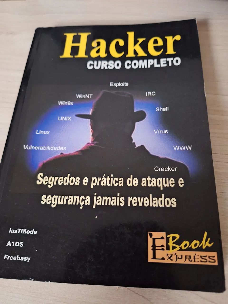 HACKER CURSO COMPLETO - Express Book