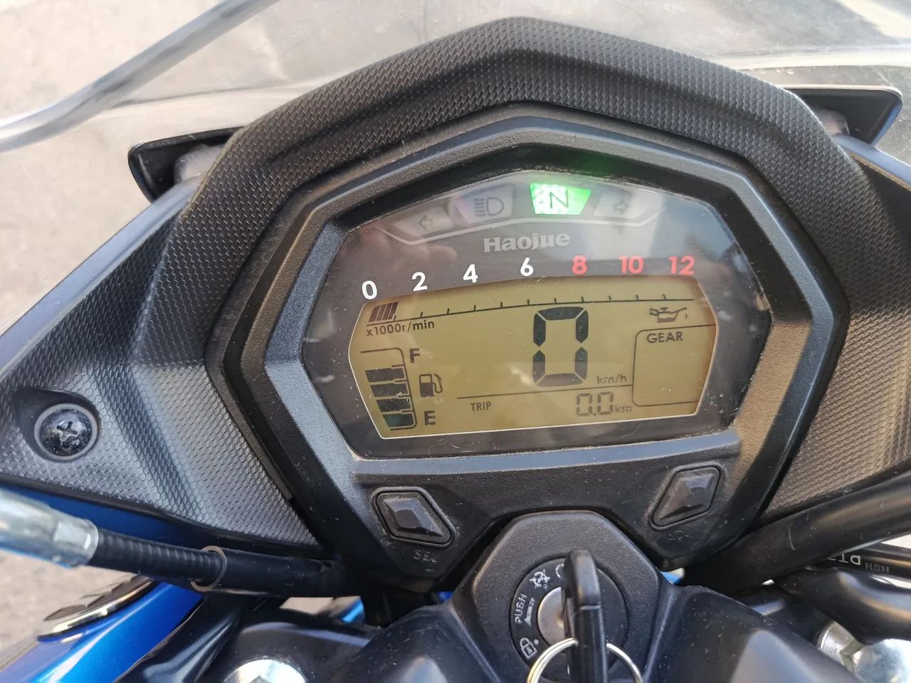 DK 150 impecável 