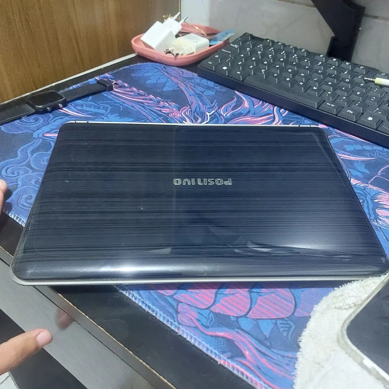 Vendo notebook Positivo motion m460