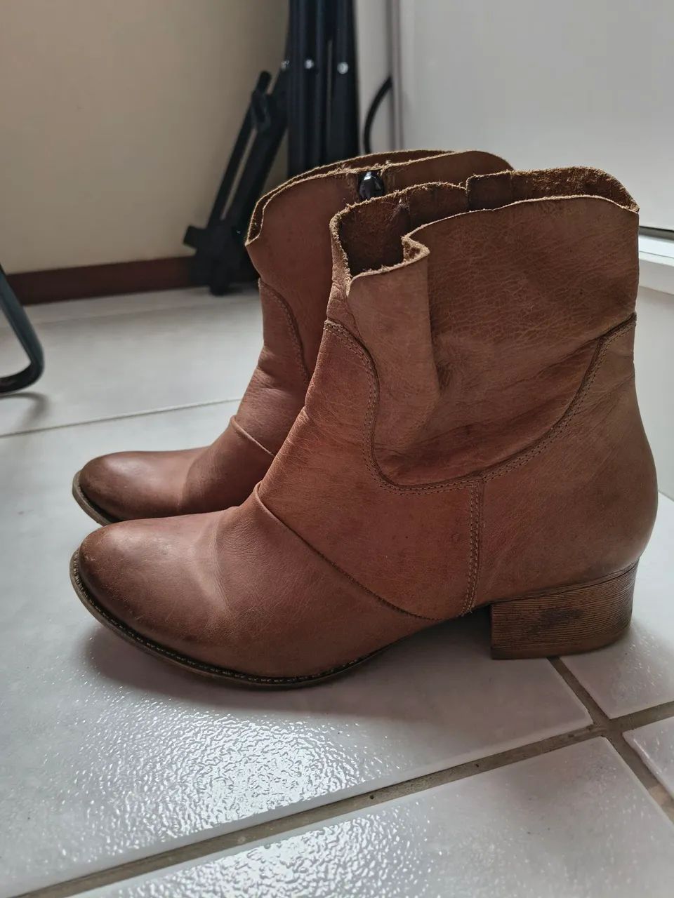 Bota Couro Feminina Estilo Country N°38