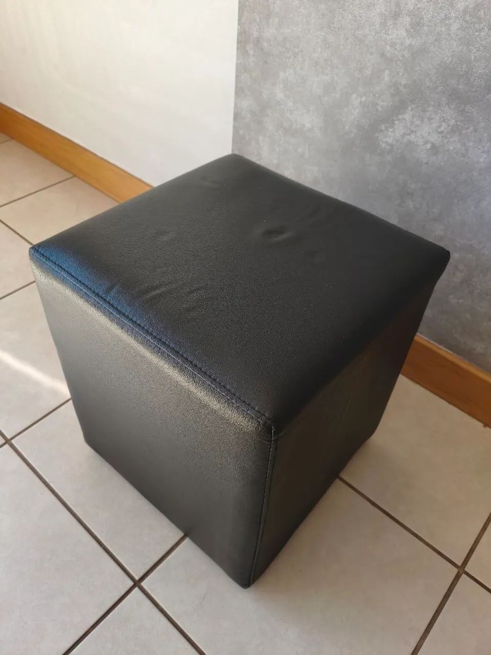 Puff Preto Corino