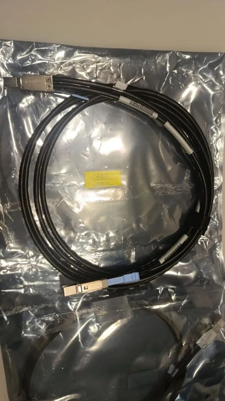 HPE EXTERNAL mini sas Cable 717433-001