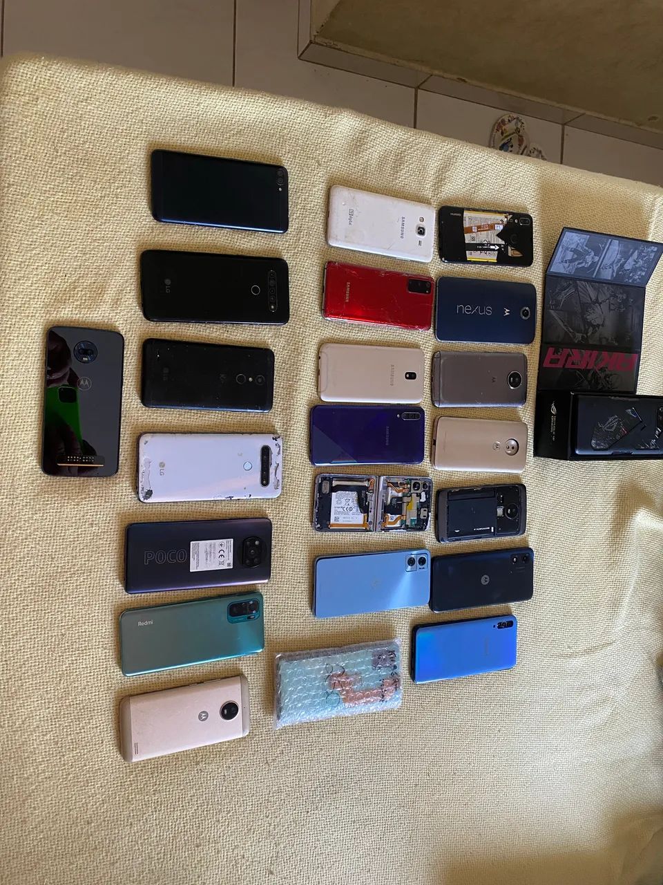 Lote de celulares para conserto ou peças 