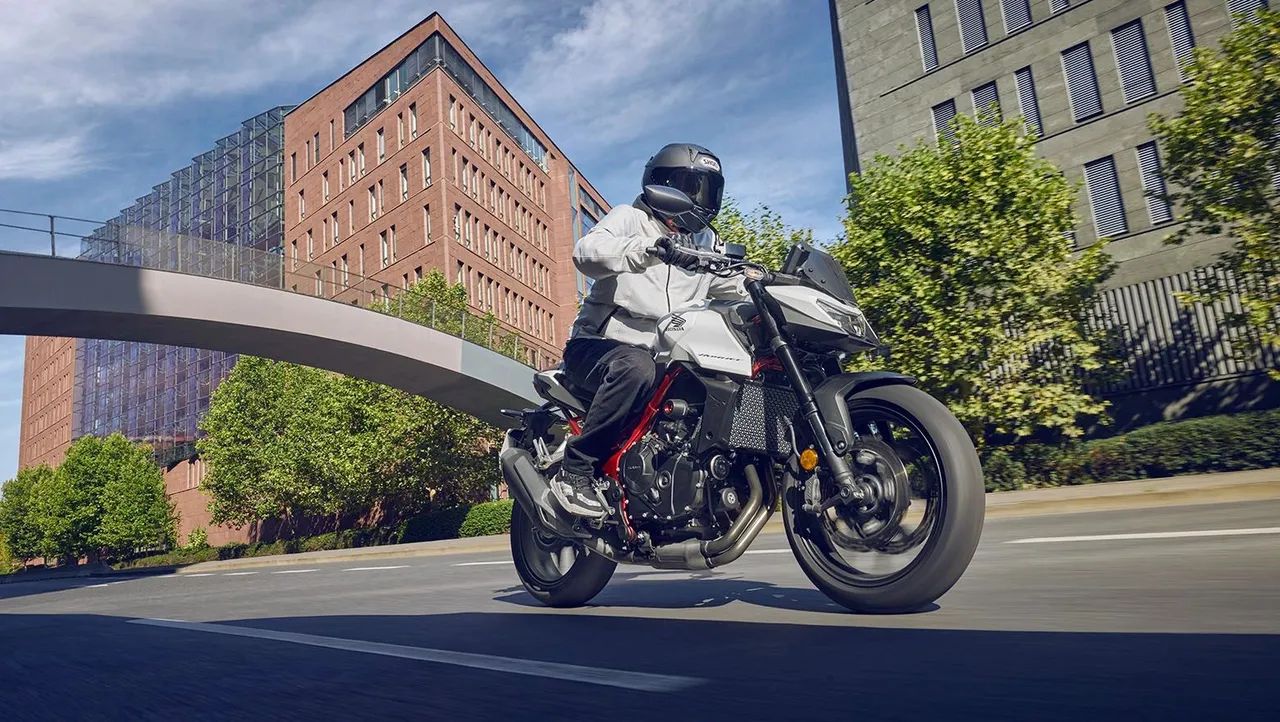 CB 750 HORNET ZERO KM  - Foto 5