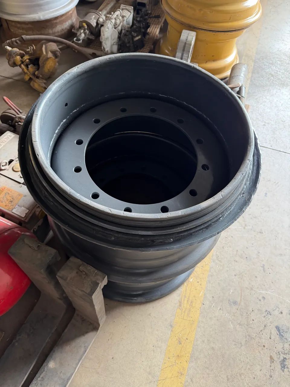 Rodas carregadeira New Holland W130