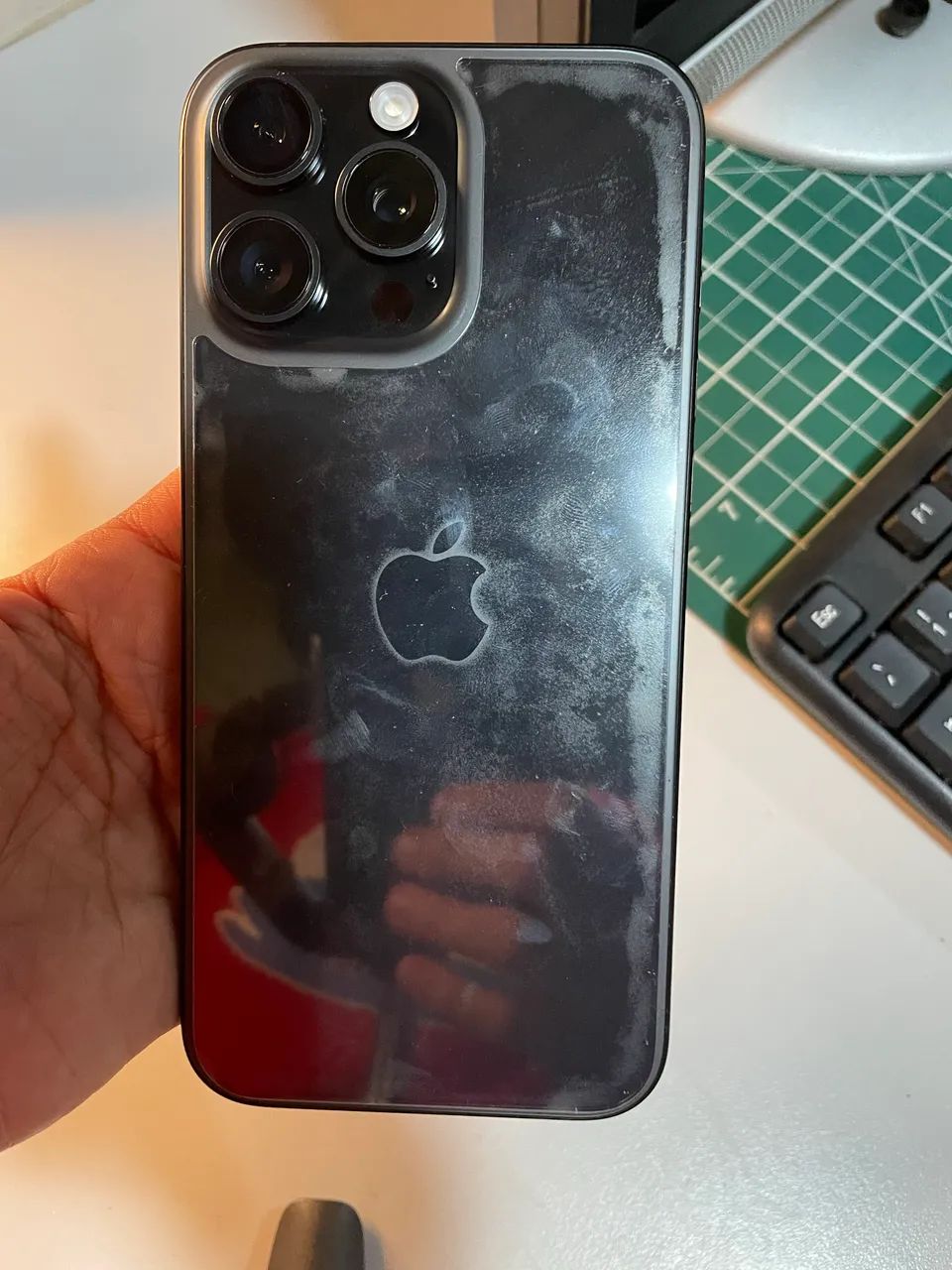 iPhone 16 Pro Max - 256GB - Black - Foto 5