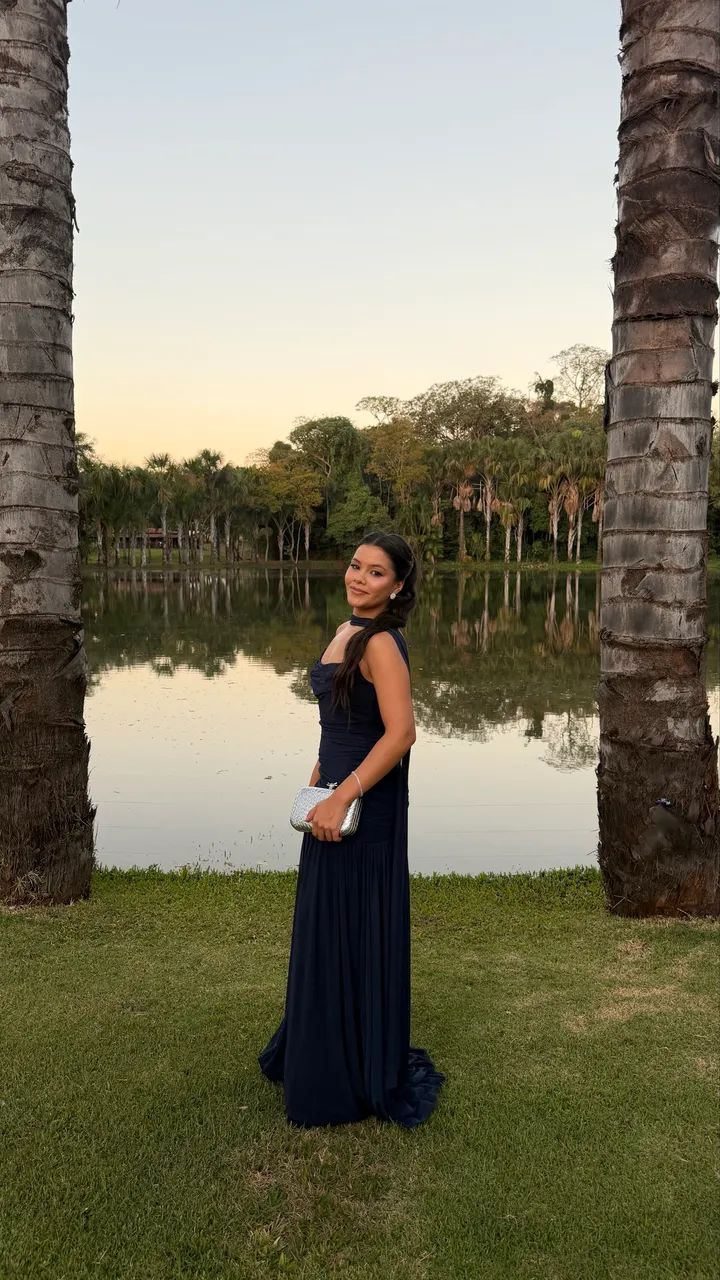Vestido longo para casamento e eventos sociais