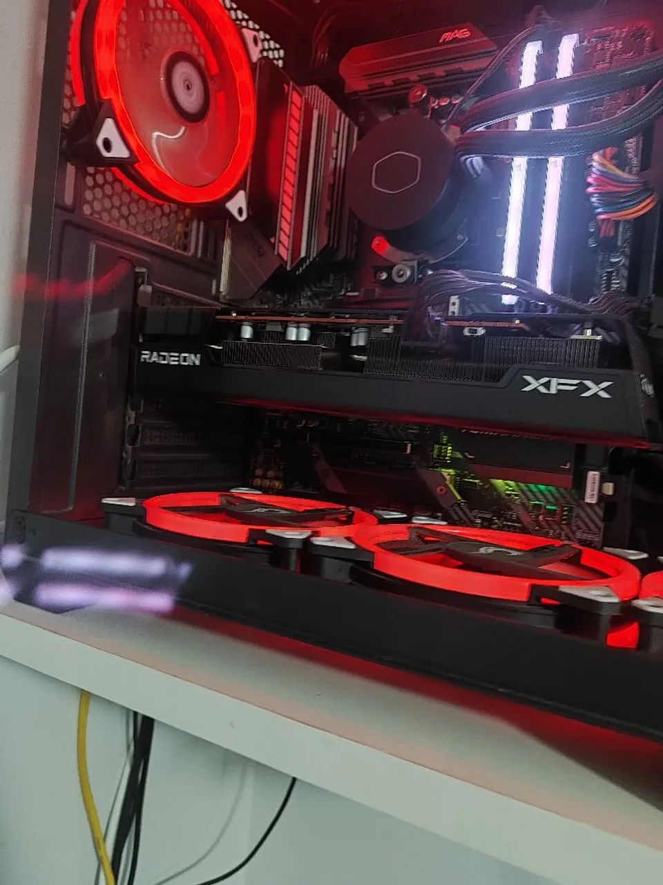 7600 xfx, 5 meses de uso - Foto 3