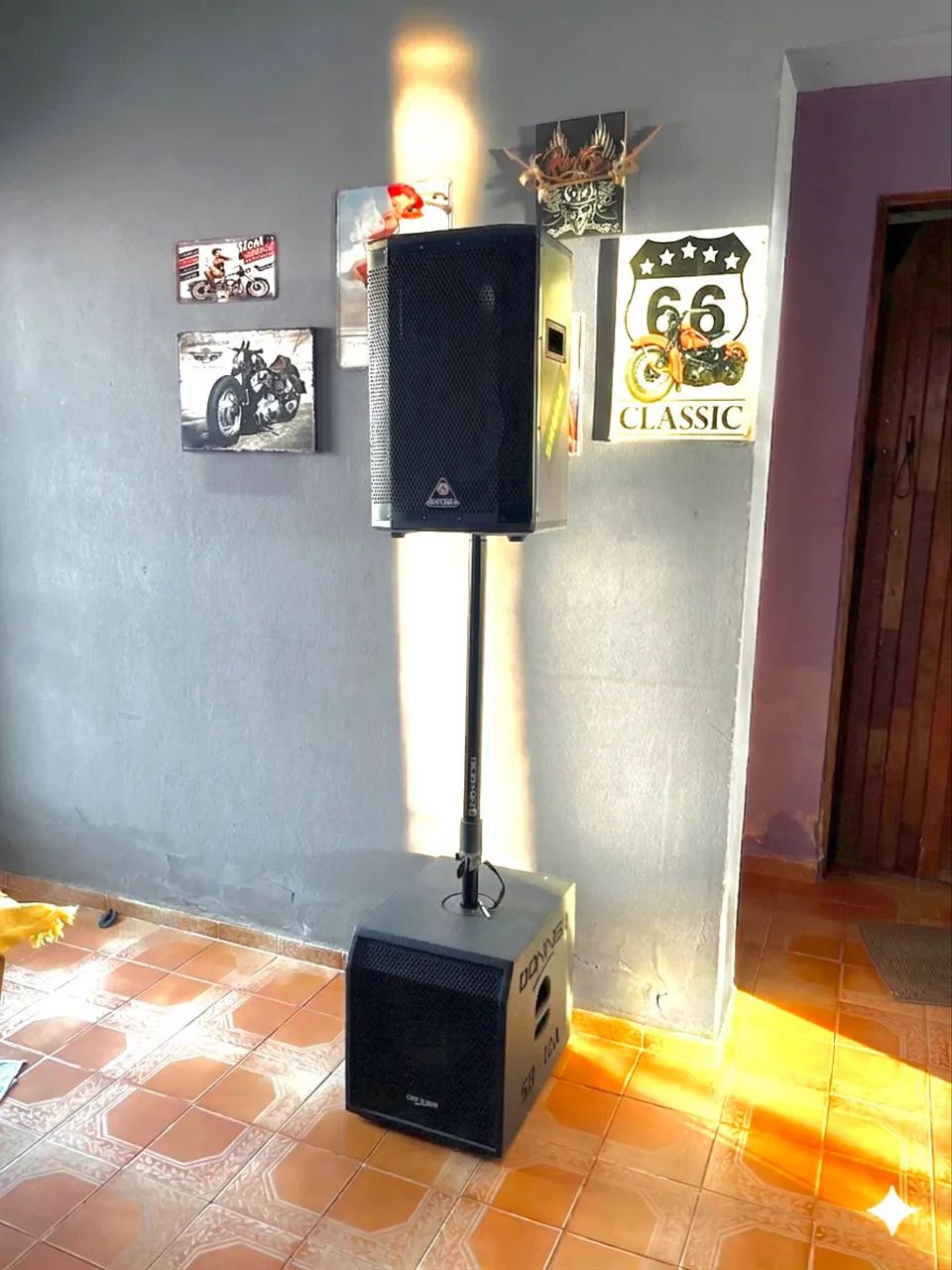 Conjunto de caixas de som 