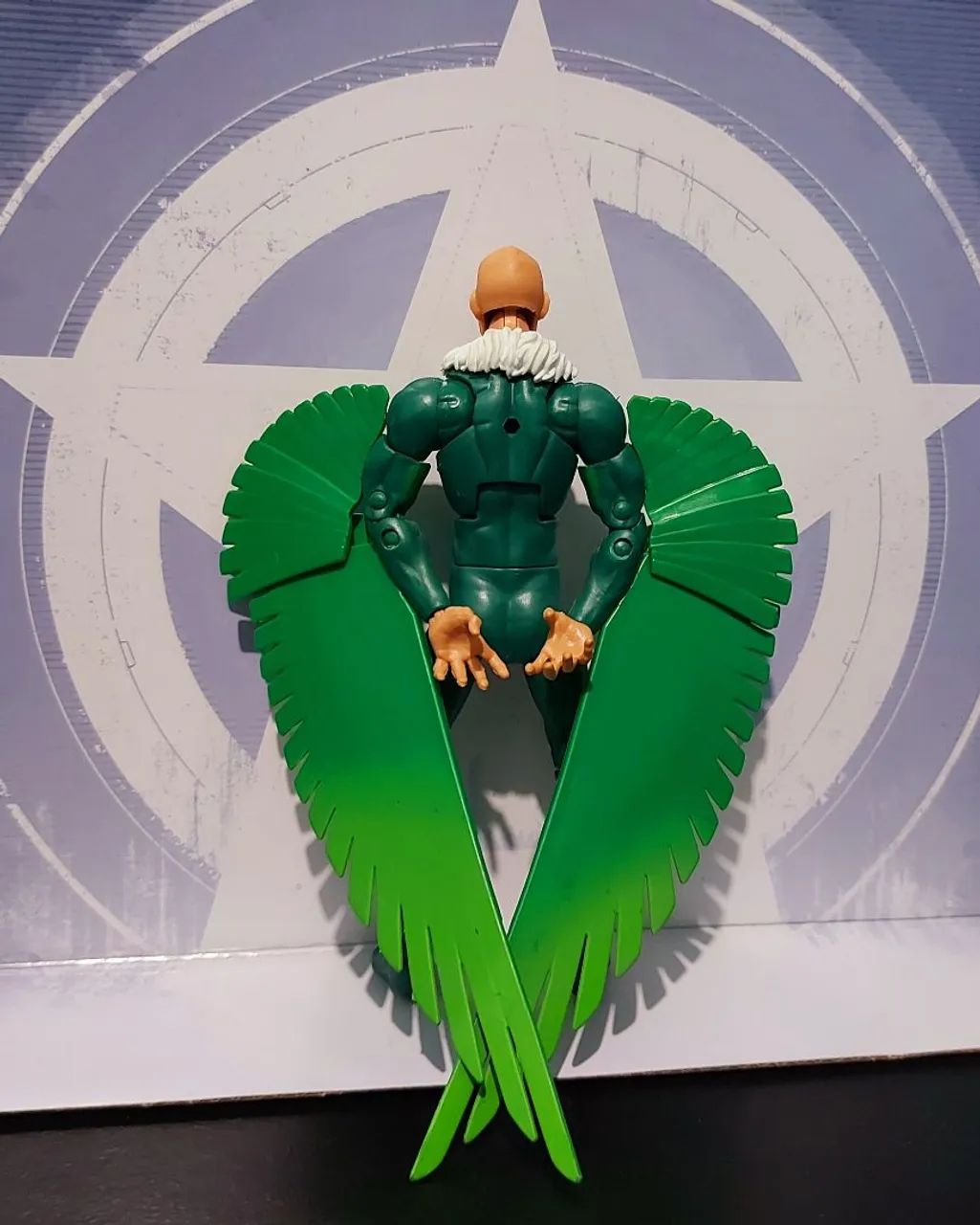 Figura Abutre Marvel Legends - Foto 3