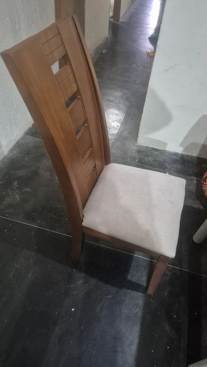 Mesa de jantar com oito cadeiras - Foto 3
