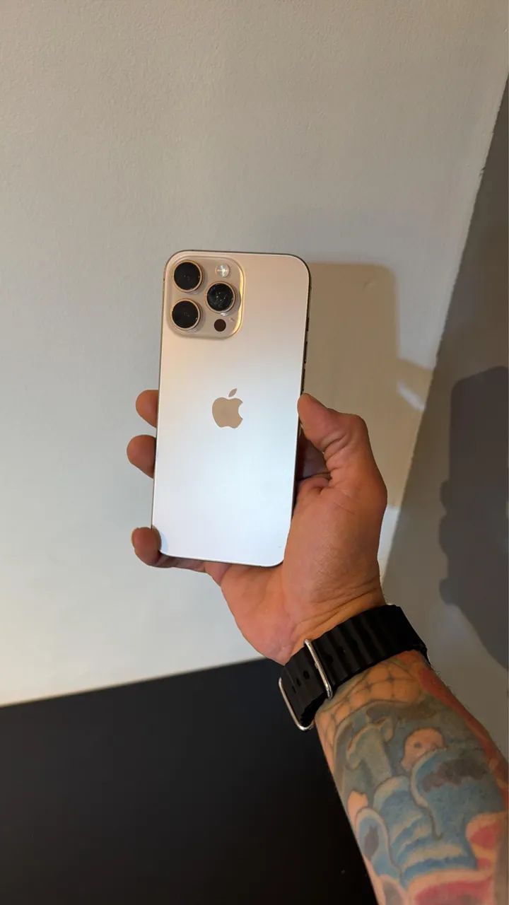 iPhone 16 Pro Max Desert 256GB