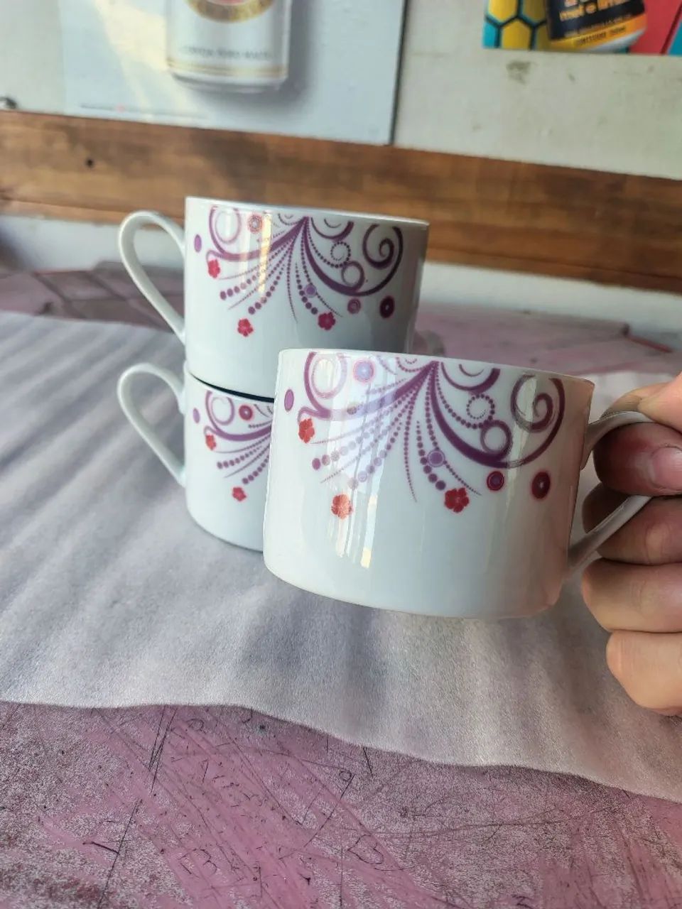 Trio xícaras antigas de porcelana riserva  - Foto 2