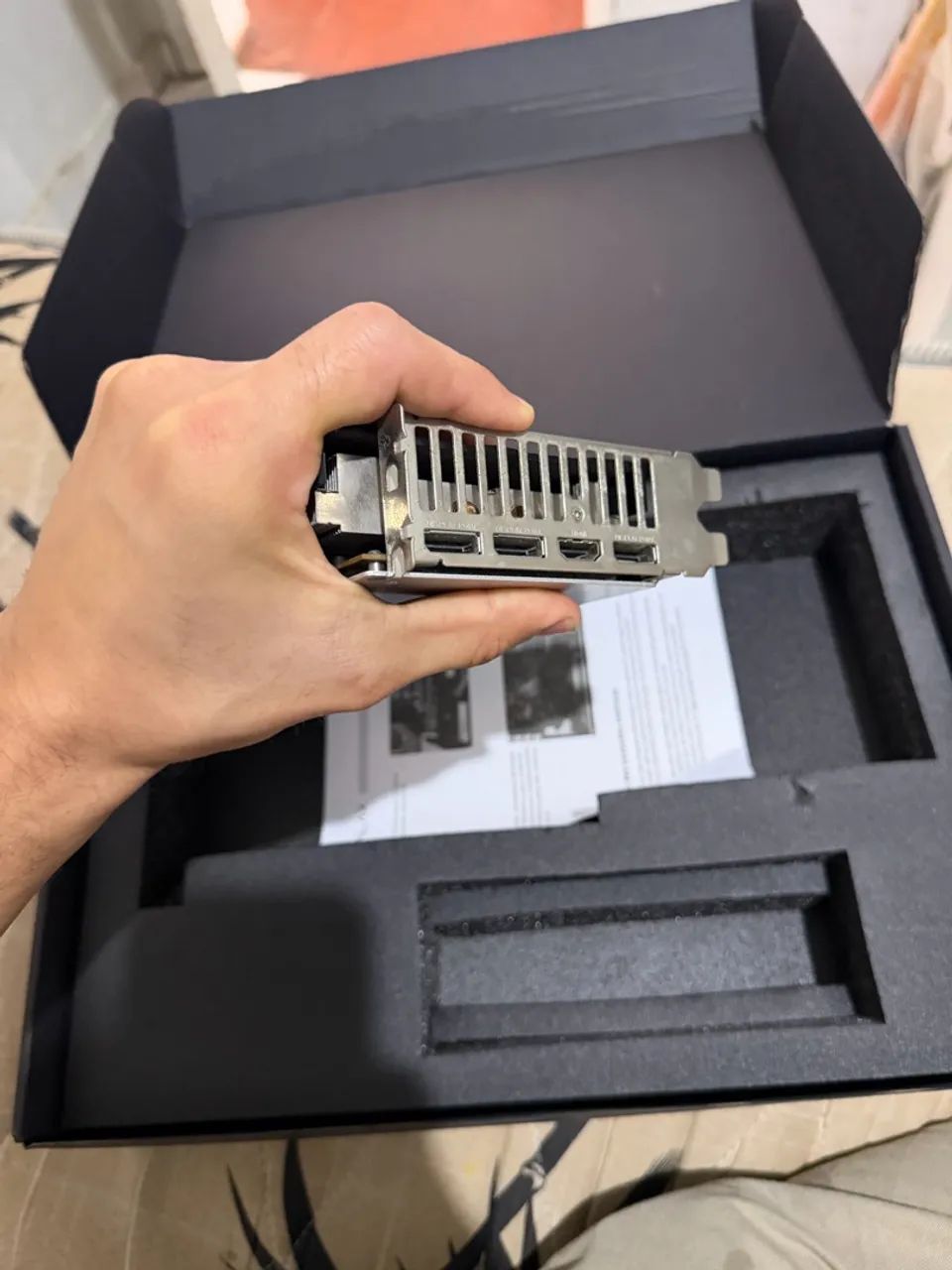 Plac de vídeo Rx5700XT - Foto 3