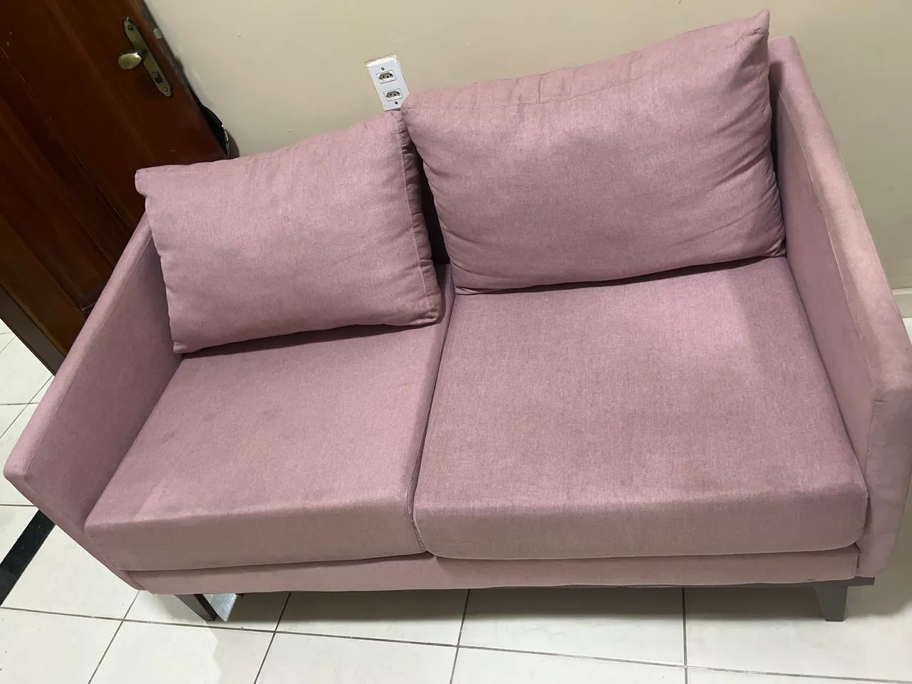 Sofá 2 lugares 