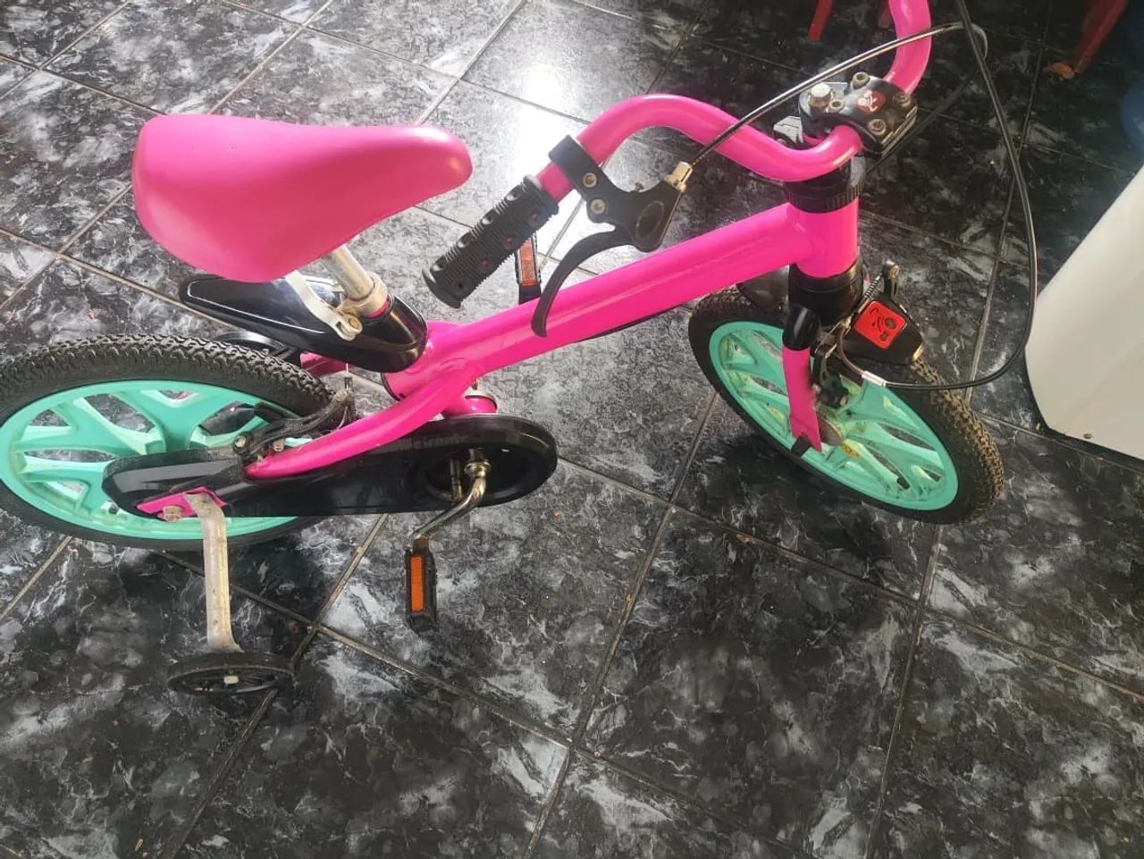 Vende-se Bike infantil  - Foto 2