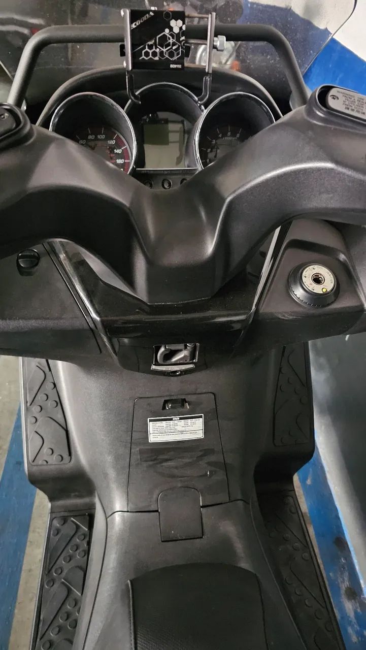 Moto Downtown 300cc - Foto 4