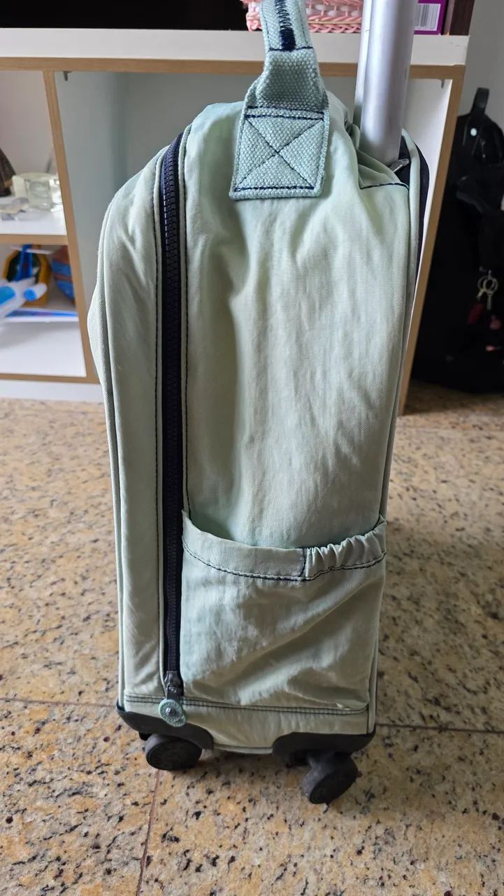Mochila kipling escolar com rodinha - Foto 2