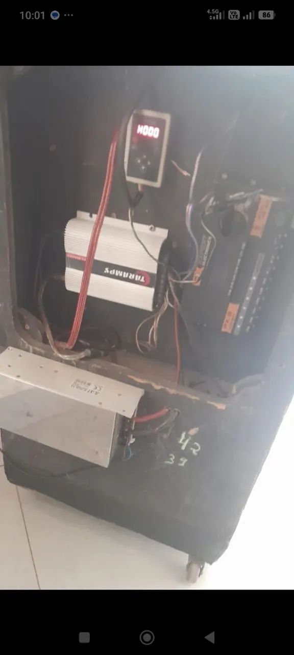 Caixa de som automotivo com cd saída sub 2 p de zeta um 8 polegadas e um de 6 polegadas  - Foto 5