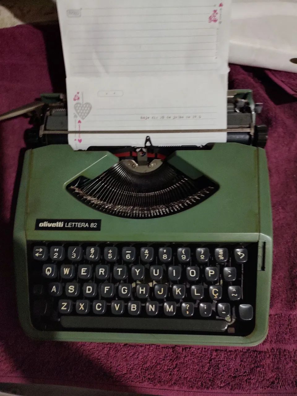 Máquina de escrever datilografia 