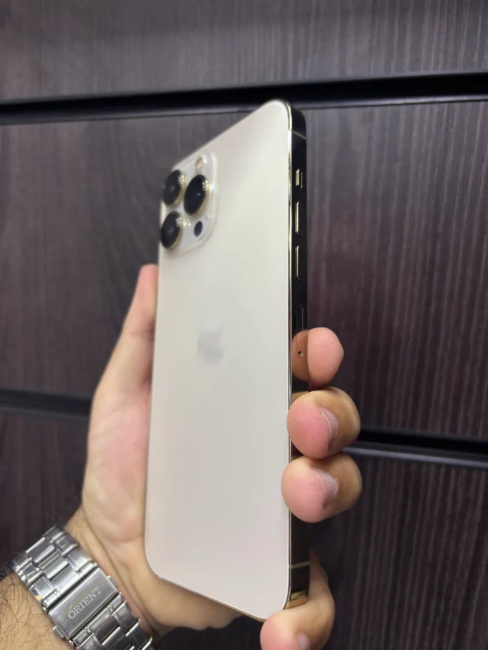 iPhone 13 Pro Max 128Gb Gold - Foto 3