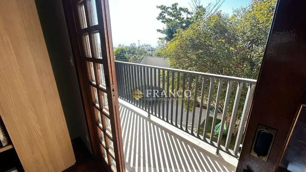 Sobrado triplex com 5 dormitórios à venda, 320 m² - Centro - Taubaté/SP - Foto 5