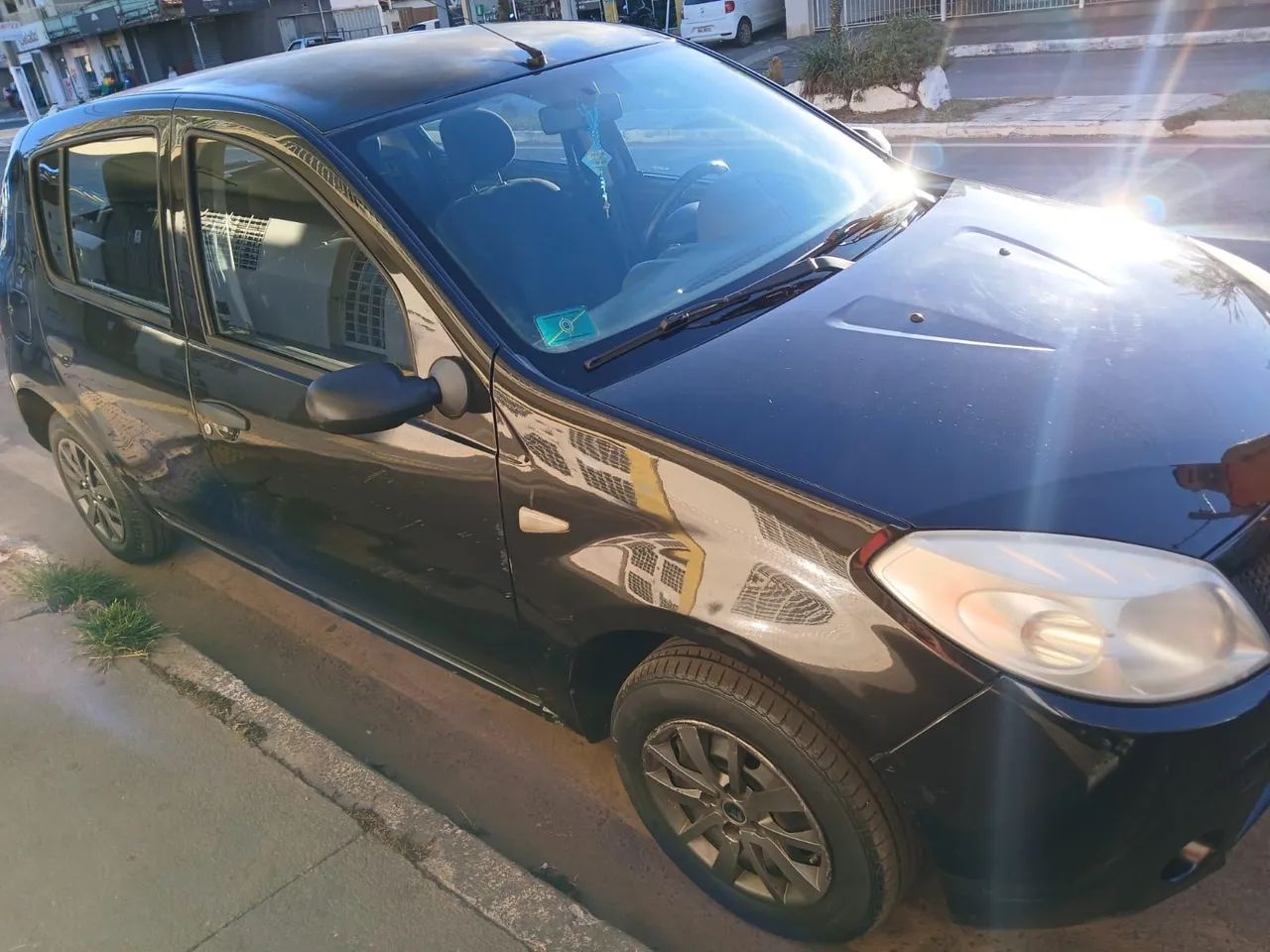 Renault Sandero SANDERO Authentique Hi-Flex 1.0 16V 5p 2009