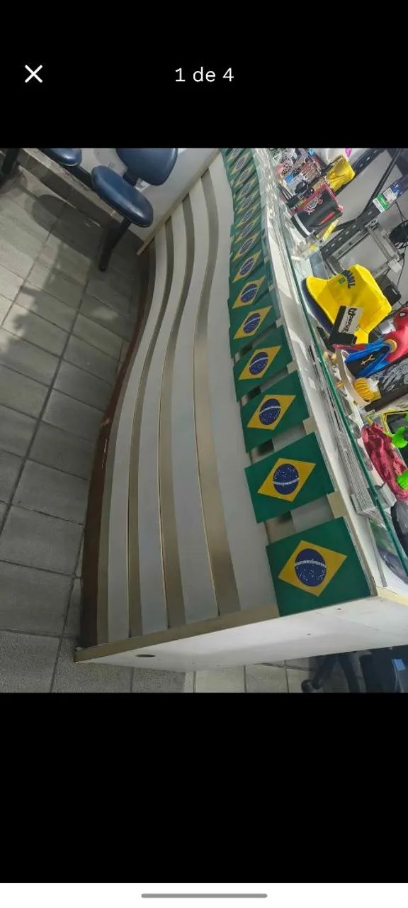 BALCÃO C/ BANCADA DE VIDRO 