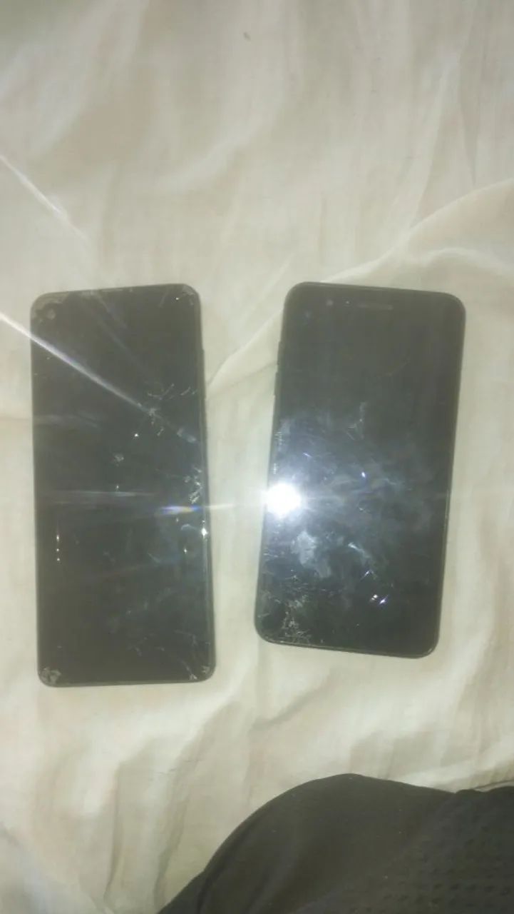 Celular Motorola one vision e LG k9 