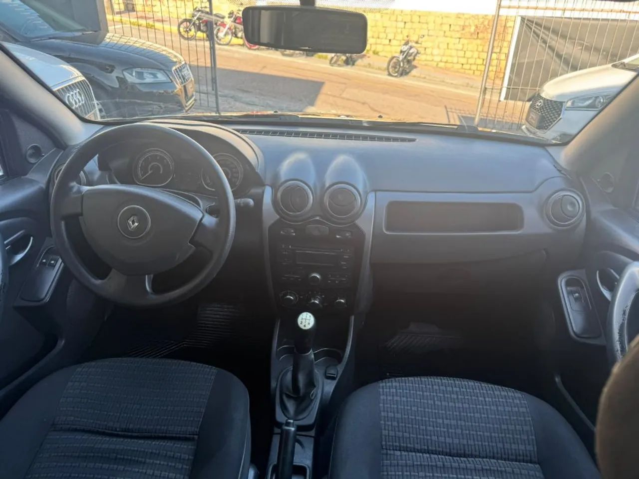 Renault Sandero Expression Hi-flex 1.0 16V 5P 2012 - Foto 5