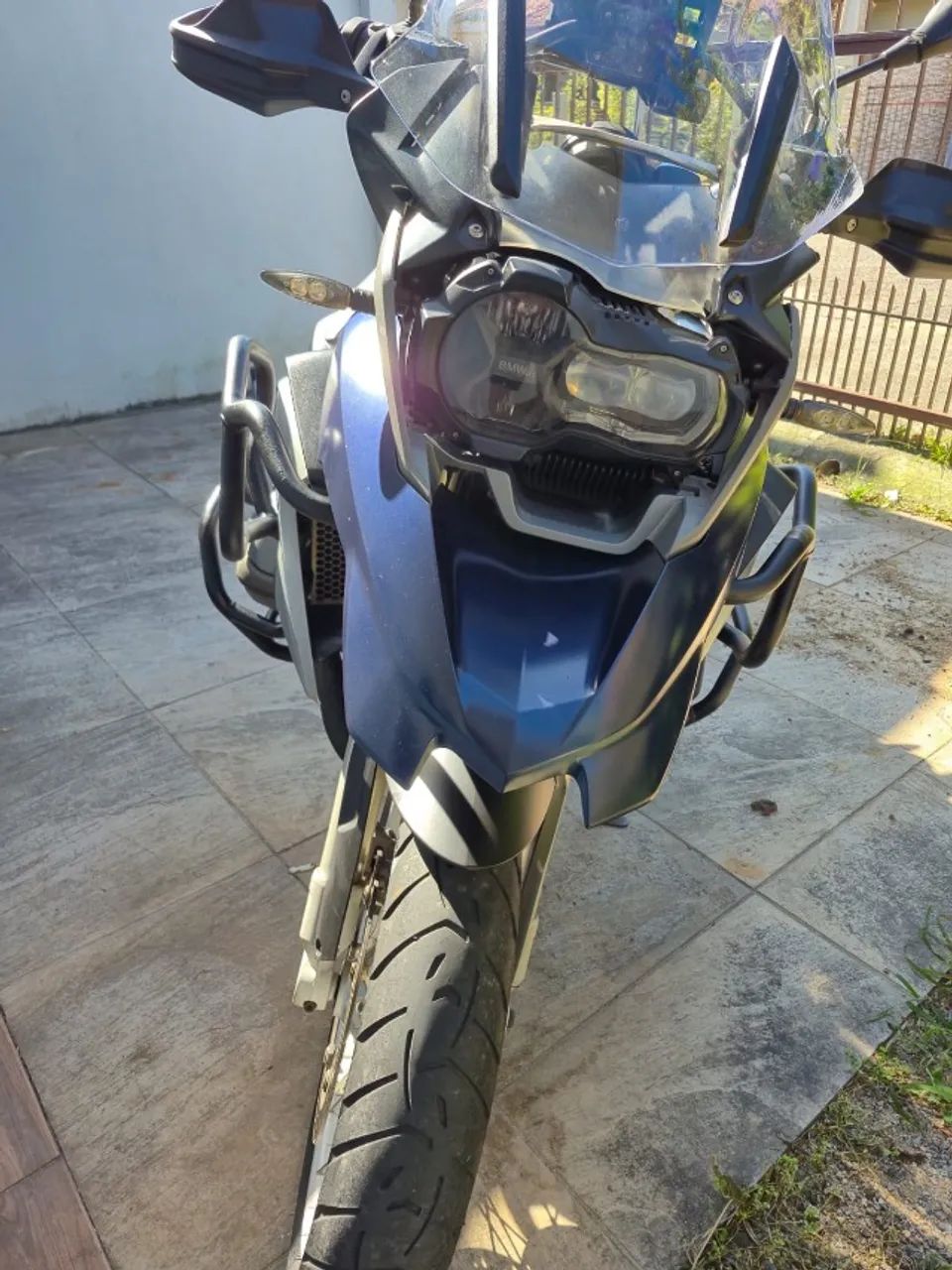 BMW R 1200 GS 2016 - Azul e Prata - Foto 4