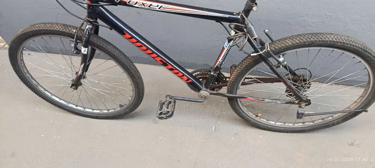 Bicicleta aro 20 semi nova - Foto 5