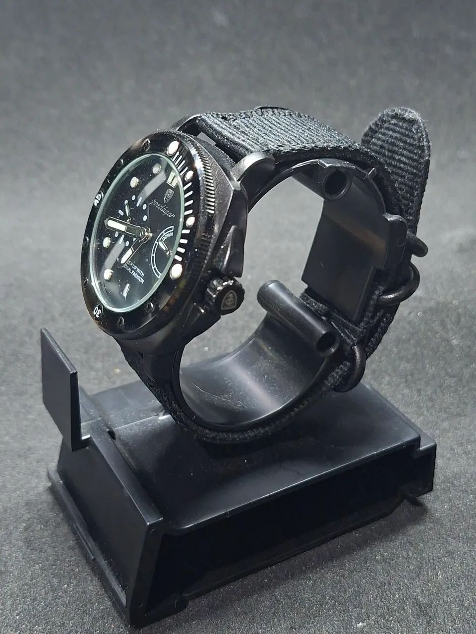 Relógio Poedagar modelo 690B pulseira em lona. - Foto 2