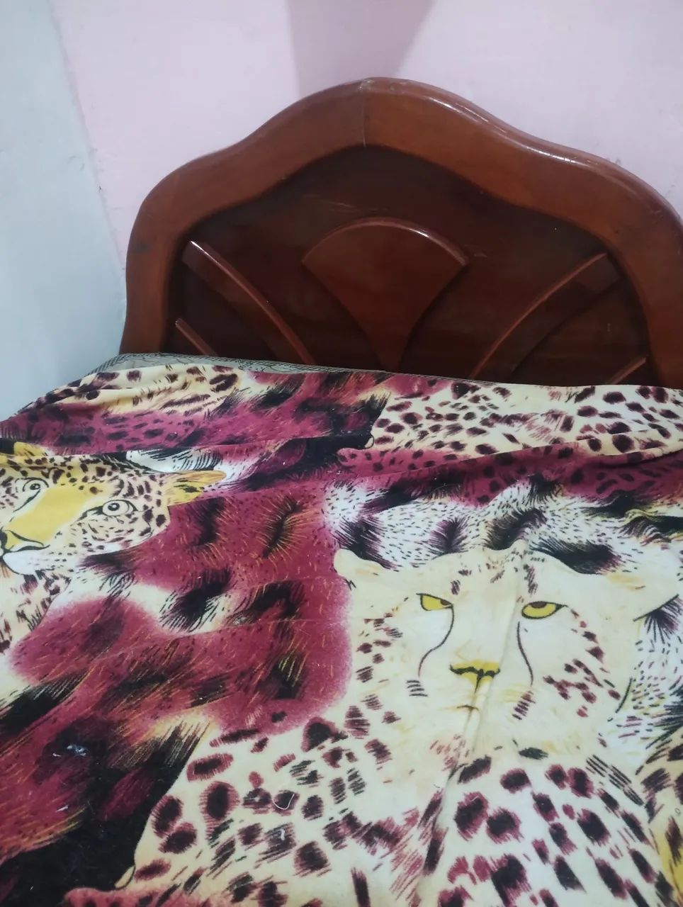 Cama  madeira e colchão ortopédico  - Foto 5