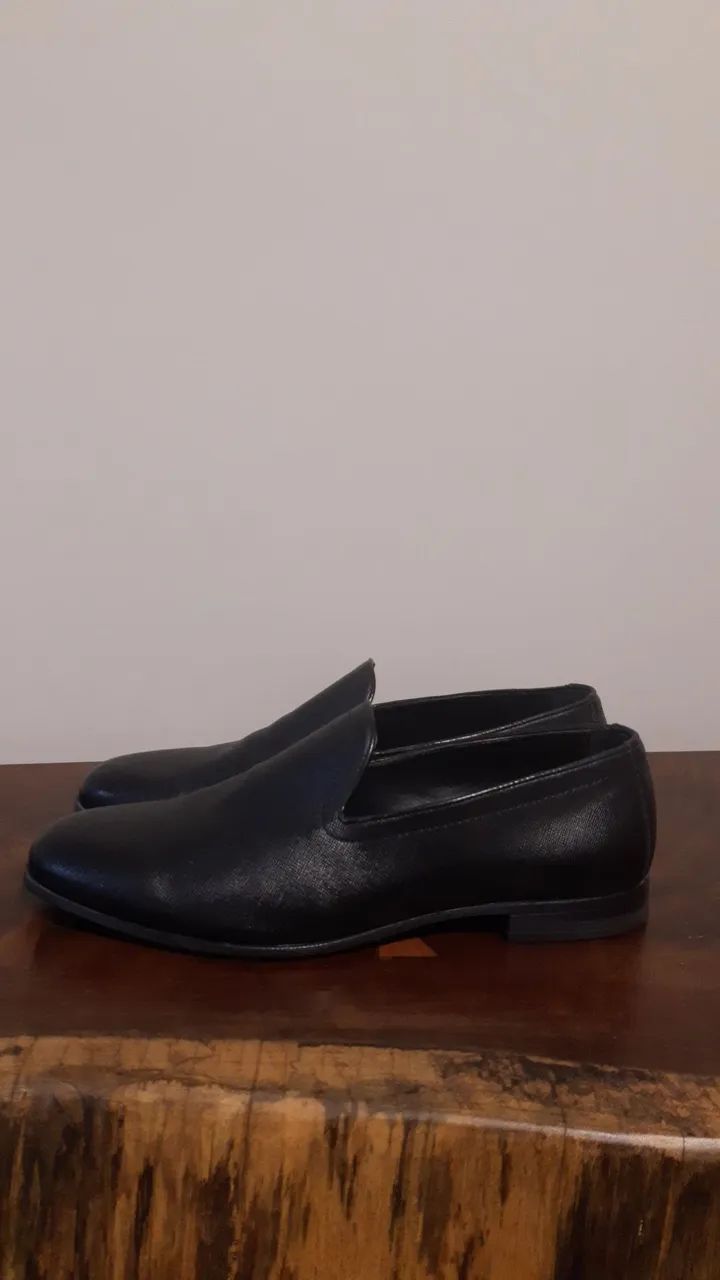 Sapato estilo mocacin em couro  - Foto 3