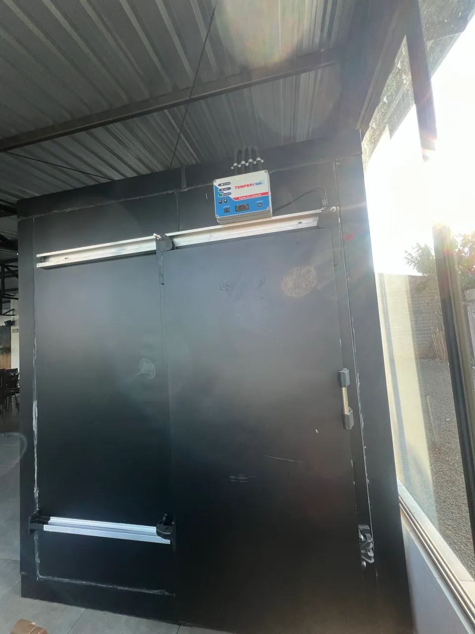Câmara fria com 08 torneiras de chopp - Foto 2
