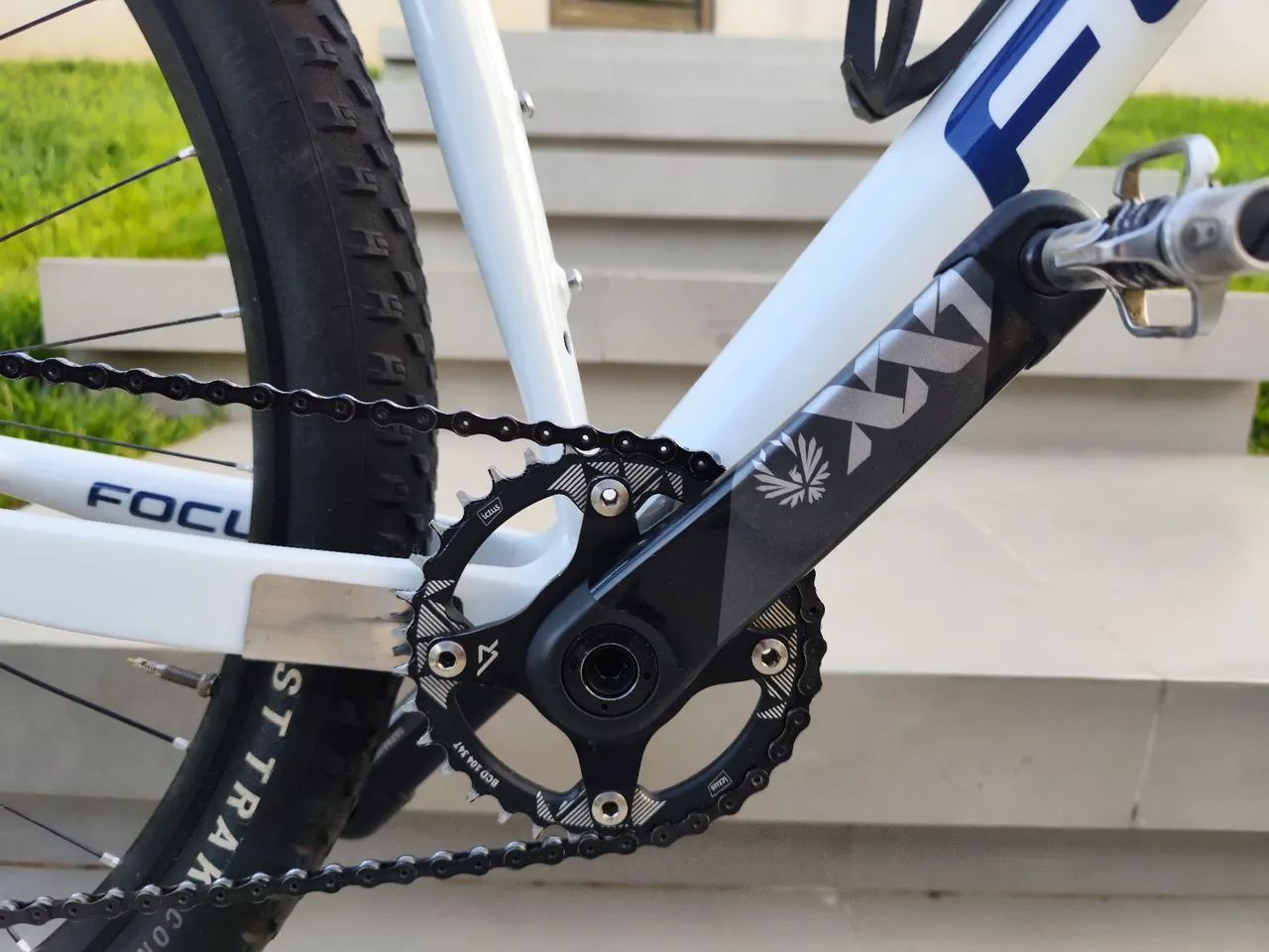 Bicicleta Focus Raven  - Foto 2
