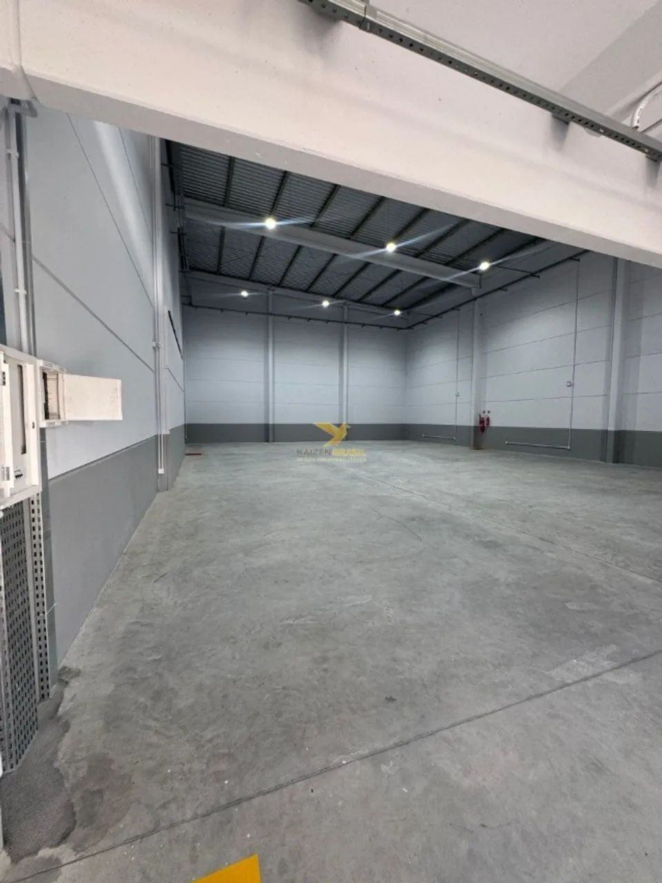 Galpão para Aluguel em Pachecos, Palhoça - 530 m² com Mezanino - Foto 2