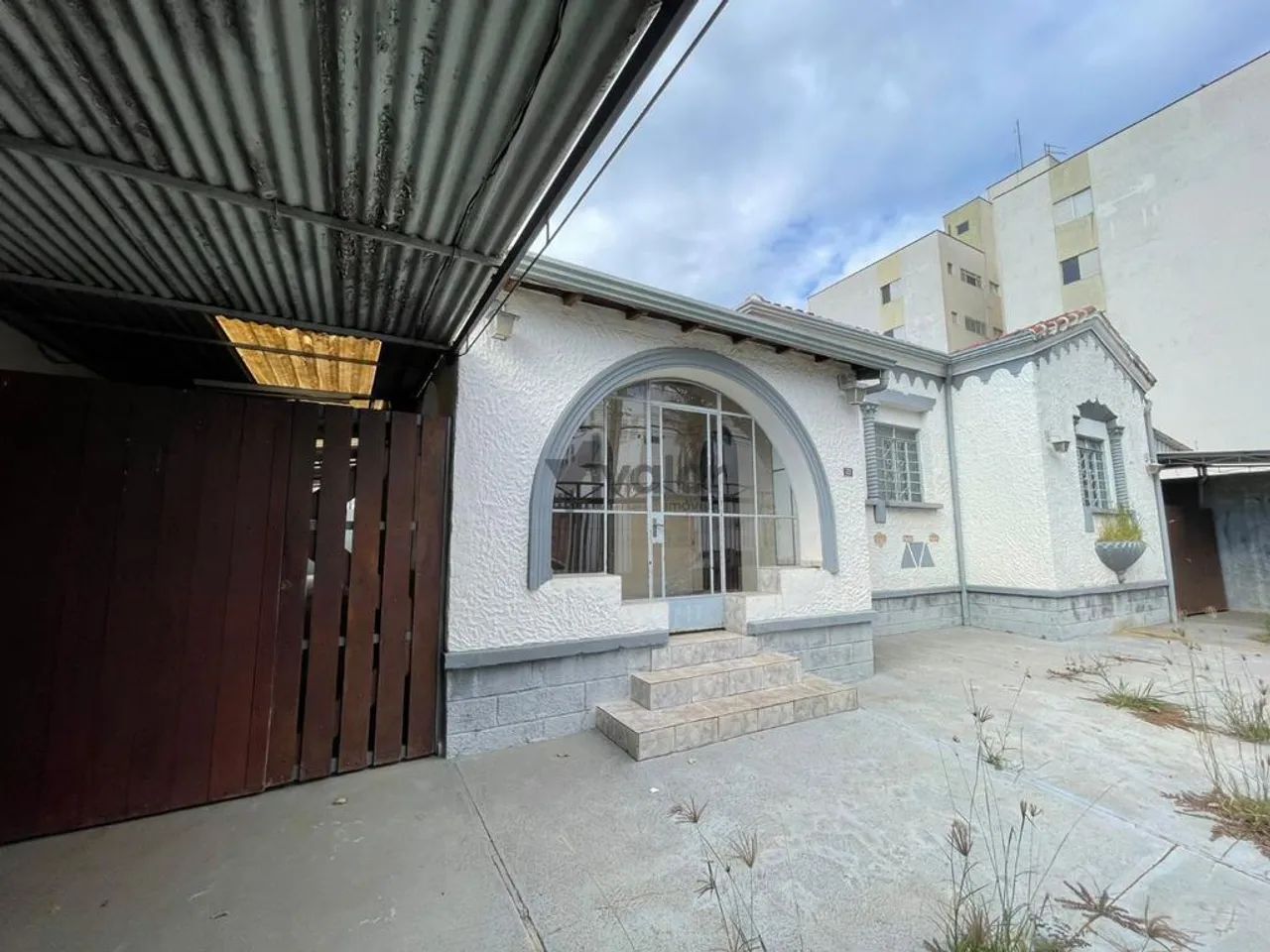 Casa para alugar em Campinas, Taquaral, com 5 quartos, com 369 m² - Foto 3