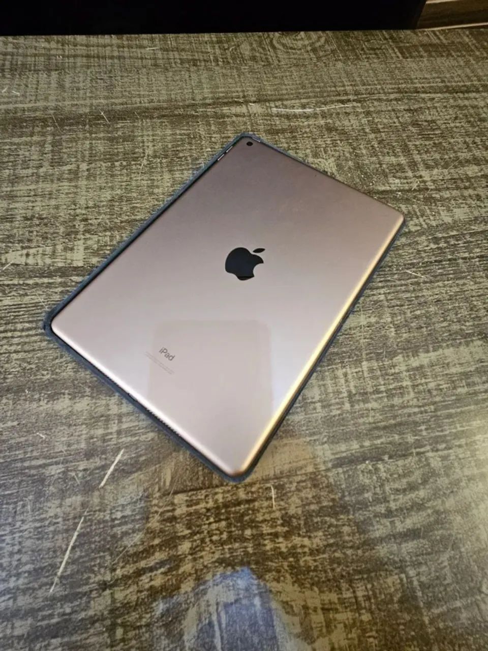 Ipad 8 Rose Gold Wi-fi - 32GB - Foto 3