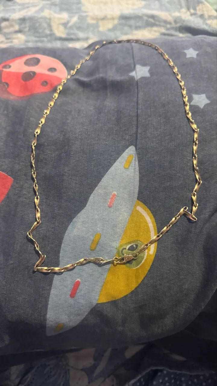 Vende se cordao de ouro