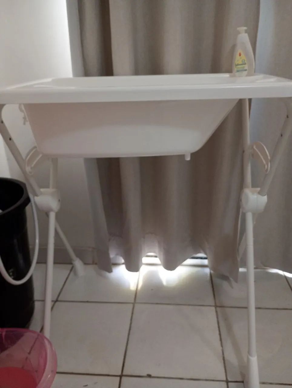 Banheira bebê com pé 