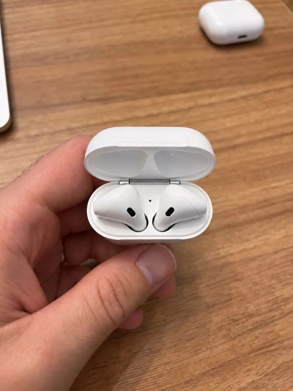 Apple AirPods 2ª geração (sem mic) - Foto 5