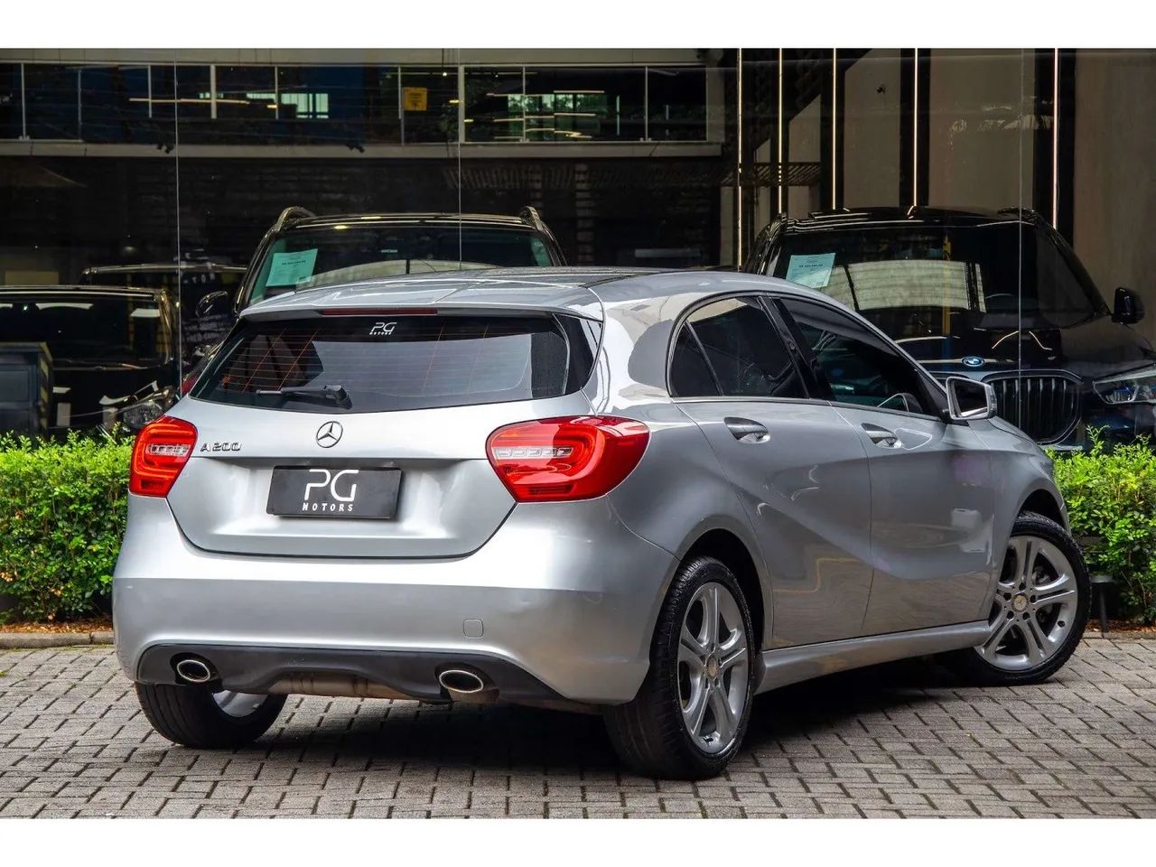 Mercedes-Benz Classe A A-200 A 200 1.6 Turbo, foto 5 de 16