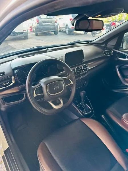 Fiat Cronos Precision 1.3 16V Flex Aut. 2023 - Foto 3